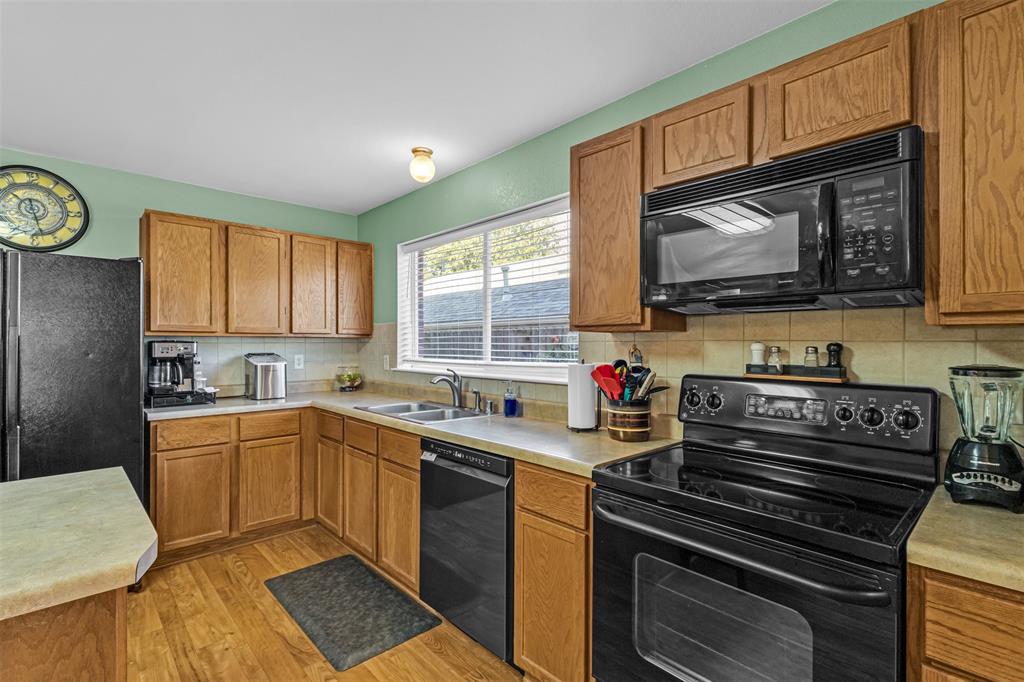 4333 Highgate Road Fort Worth, TX 76244 - Photo 12 of 40