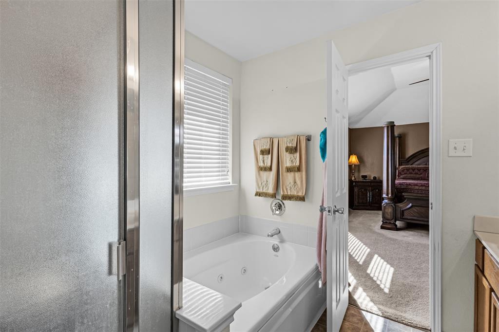 4333 Highgate Road Fort Worth, TX 76244 - Photo 29 of 40