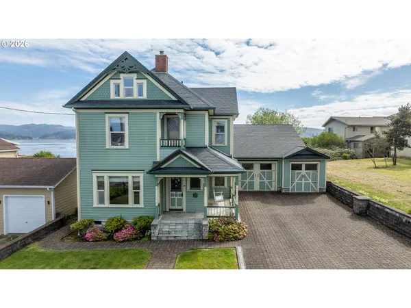 $599,000 | 2139 McPherson Avenue, North Bend, OR 97459