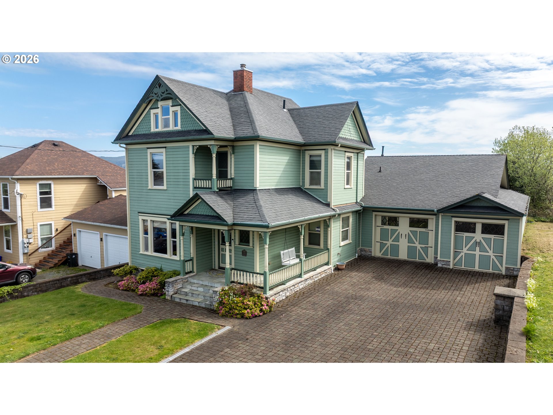 2139 McPherson Avenue North Bend, OR 97459 - Photo 3 of 35 a aerial view of a house with a yard