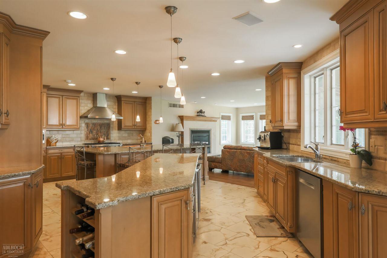 171 Cloverly Road Grosse Pointe Farms, MI 48236 - Photo 11 of 52