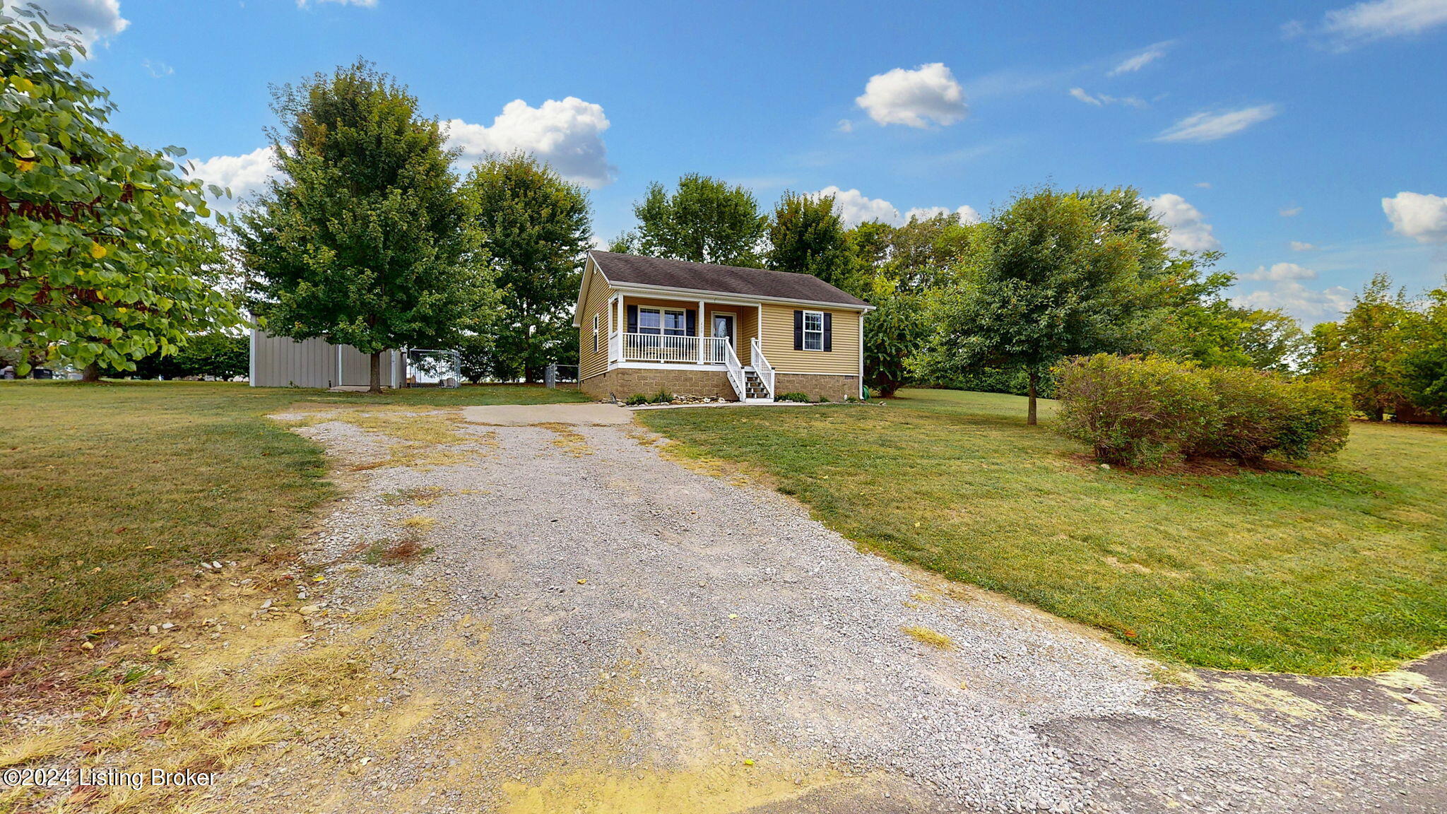 410 West 1st Street Perryville, KY 40468 - Photo 3 of 27 23-web-or-mls-410 W 1st St Perryville KY