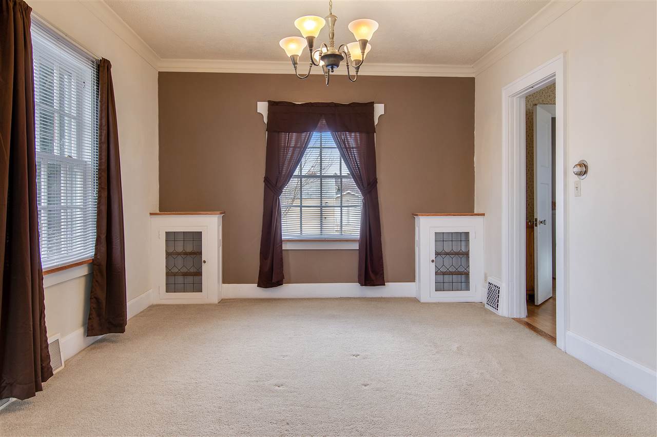 431 Rome Avenue Rockford, IL 61107 - Photo 6 of 21 Gallery Image 6