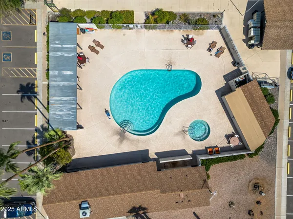 $37,999 | 305 South Val Vista Drive, Unit 383, Mesa, AZ 85204