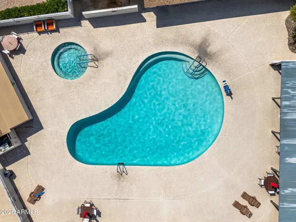 $37,999 | 305 South Val Vista Drive, Unit 383, Mesa, AZ 85204