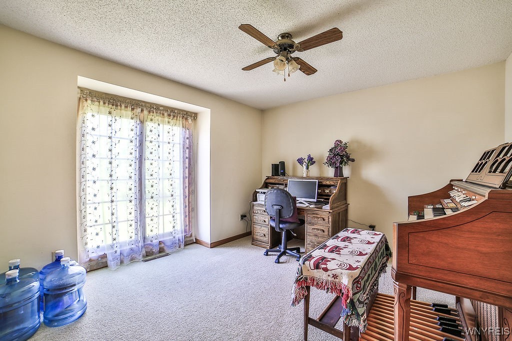 4590 Beach Ridge Road Pendleton, NY 14094 - Photo 22 of 50