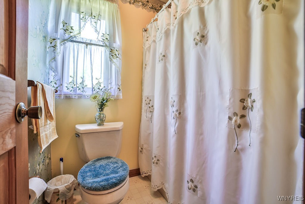 4590 Beach Ridge Road Pendleton, NY 14094 - Photo 29 of 50