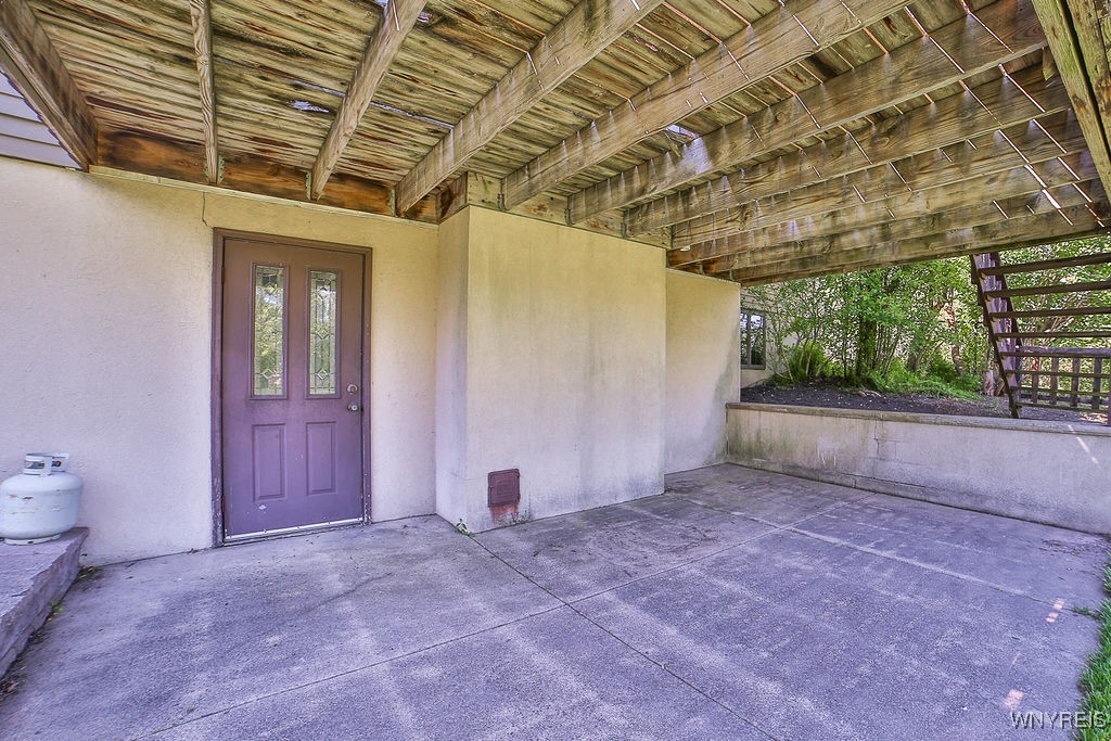 4590 Beach Ridge Road Pendleton, NY 14094 - Photo 42 of 50