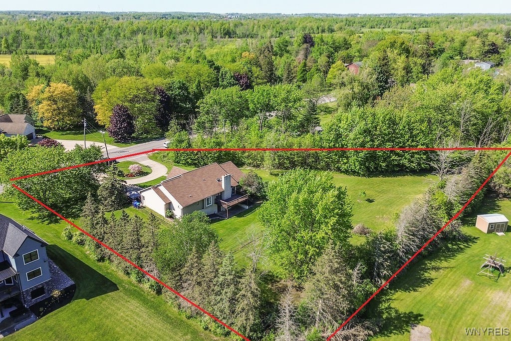 4590 Beach Ridge Road Pendleton, NY 14094 - Photo 47 of 50