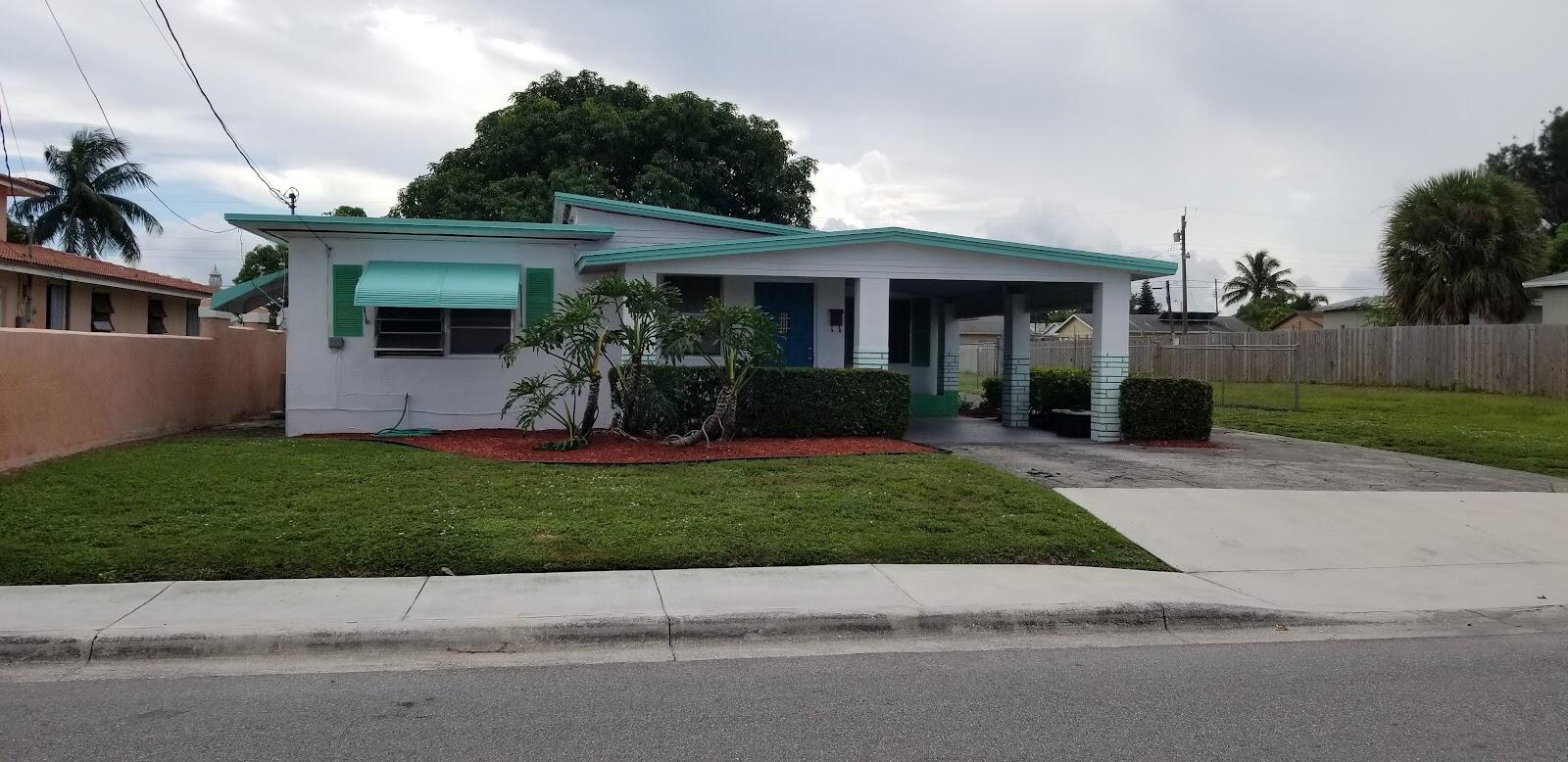 1397 West 28th Street Riviera Beach, FL 33404 - Photo 3 of 6 3