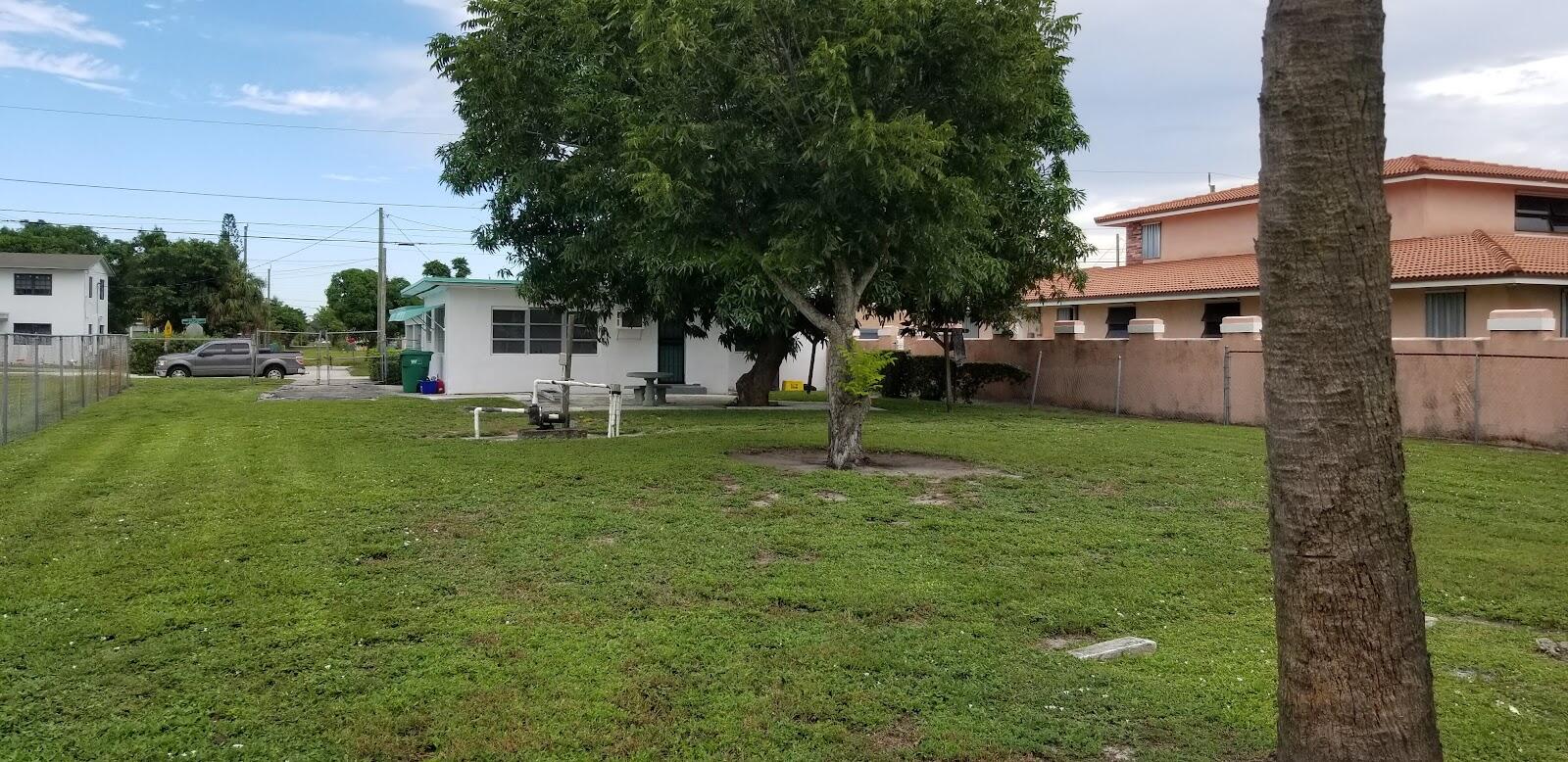 1397 West 28th Street Riviera Beach, FL 33404 - Photo 5 of 6 5