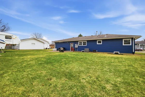 $349,900 | 238 13th Street Southwest, Owatonna, MN 55060