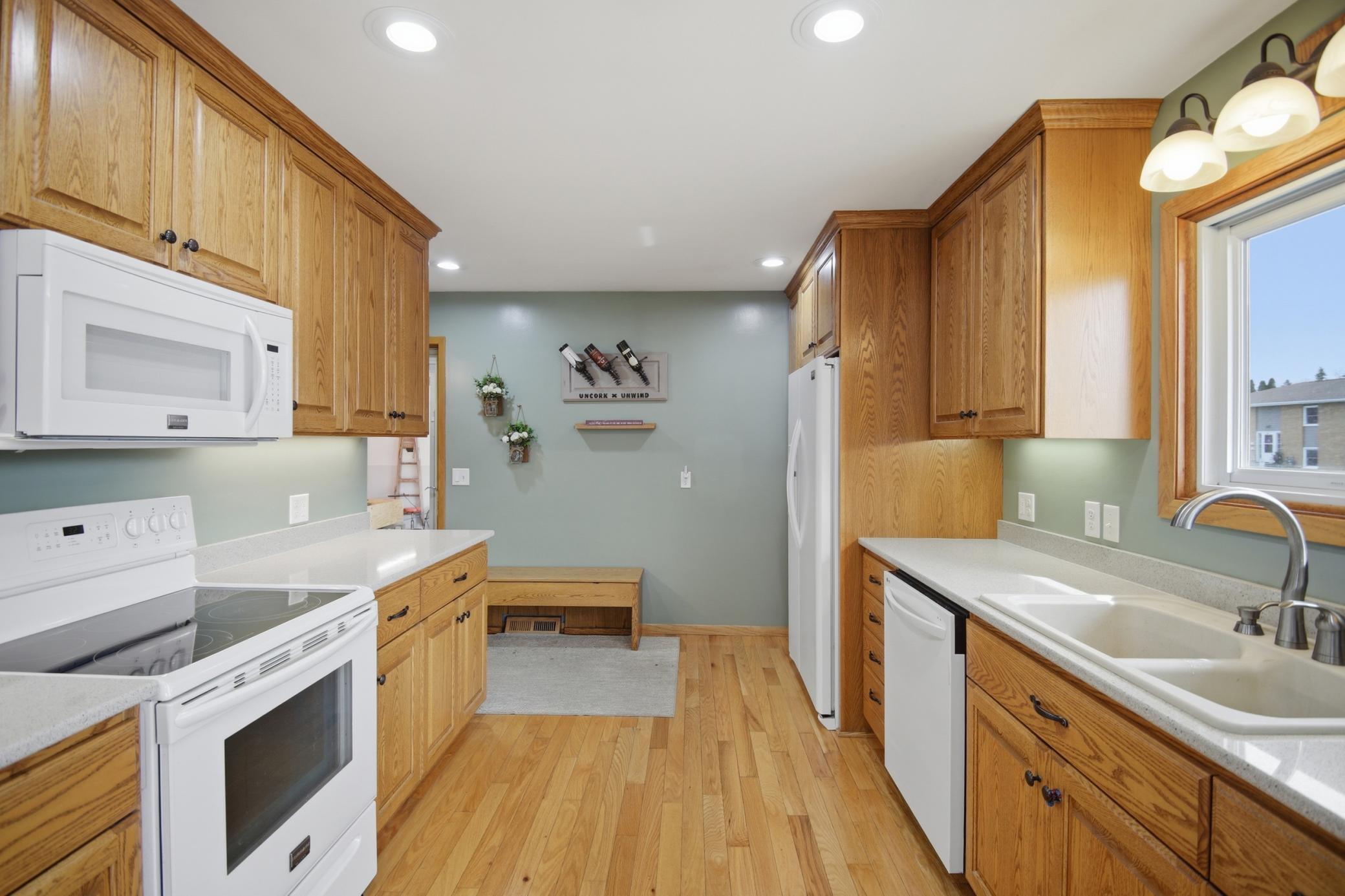 238 13th Street Southwest Owatonna, MN 55060 - Photo 7 of 48