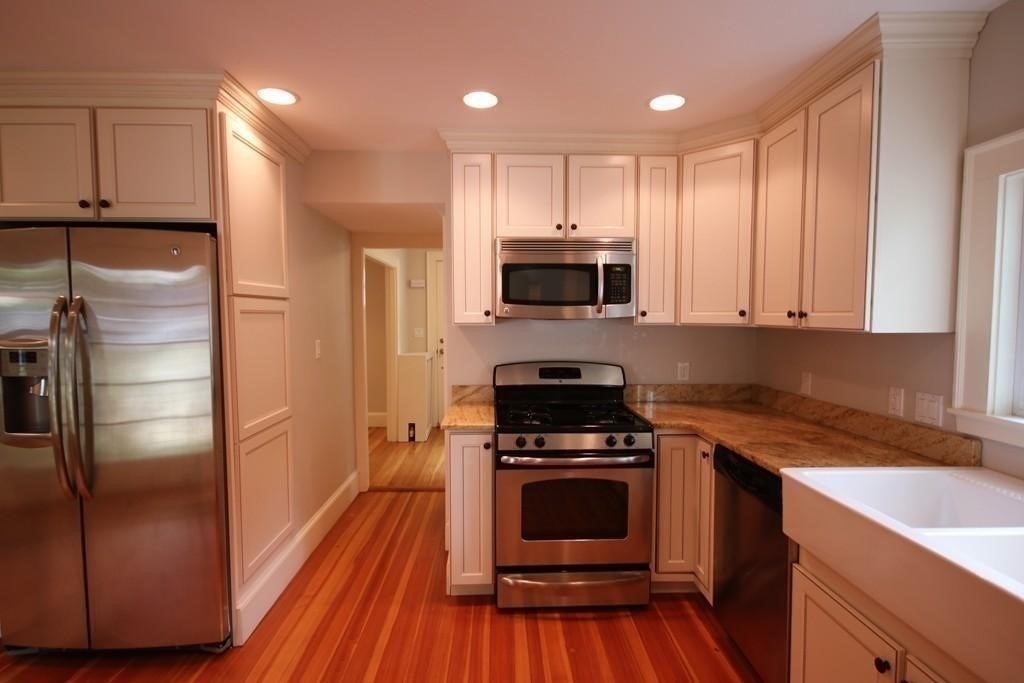 30 Farmcrest Avenue Lexington, MA 02421 - Photo 6 of 14