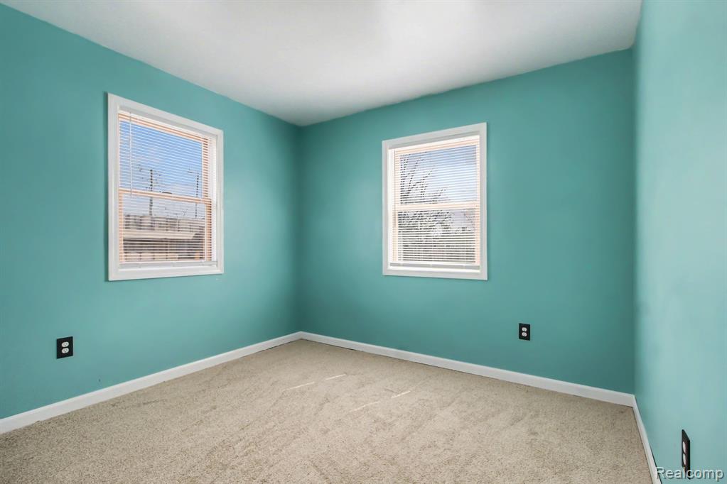 27025 Notre Dame Street Inkster, MI 48141 - Photo 13 of 27