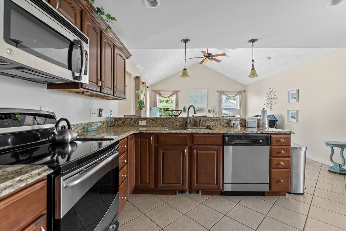 2604 Rustic Ridge Road Endicott, NY 13760 - Photo 14 of 38 Gallery Image 14