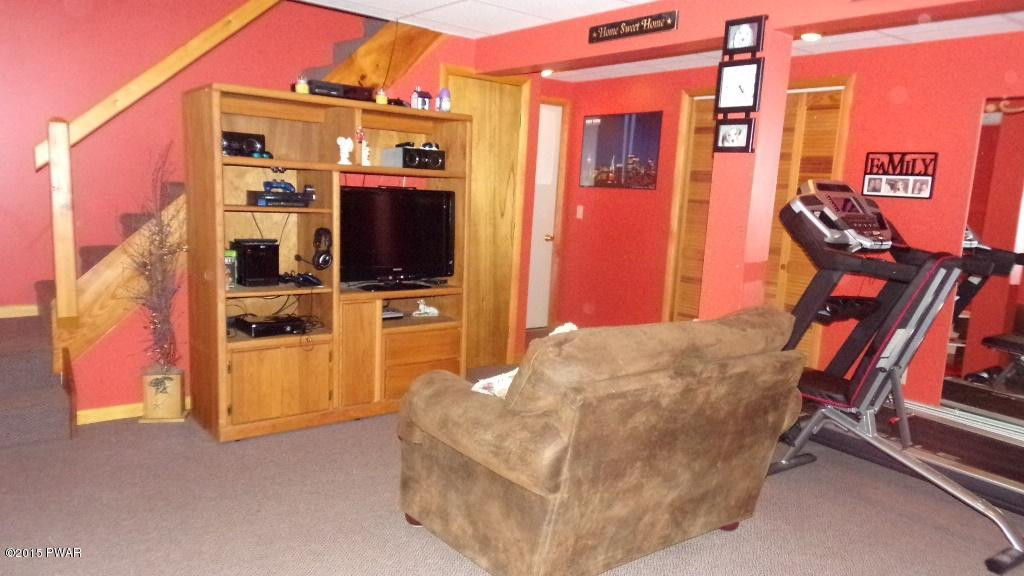 253 Ridgewood Circle Lake Ariel, PA 18436 - Photo 20 of 30