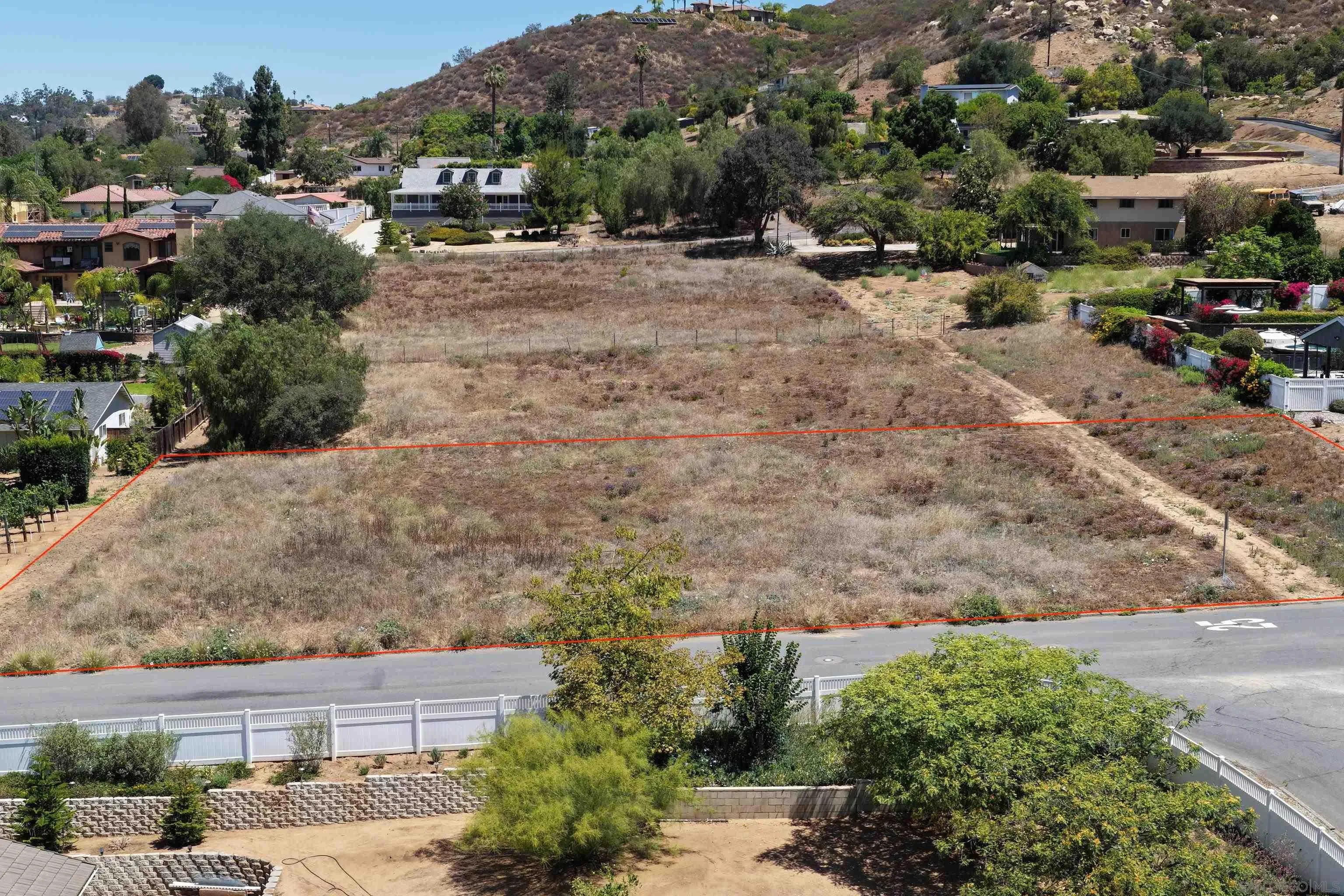 14444 Twin Peaks Road Poway, CA 92064 - Photo 8 of 40