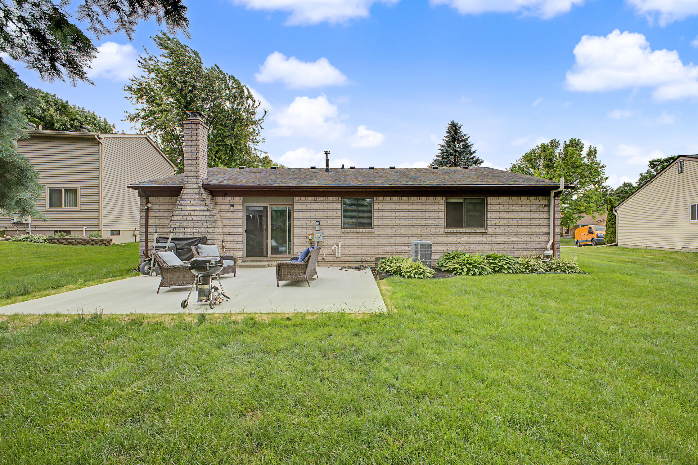 22440 Mill Road Novi, MI 48375 - Photo 36 of 39 37