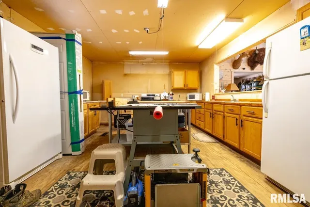 $275,000 | 160S South Iron Furnace Road, Elizabethtown, IL 62931