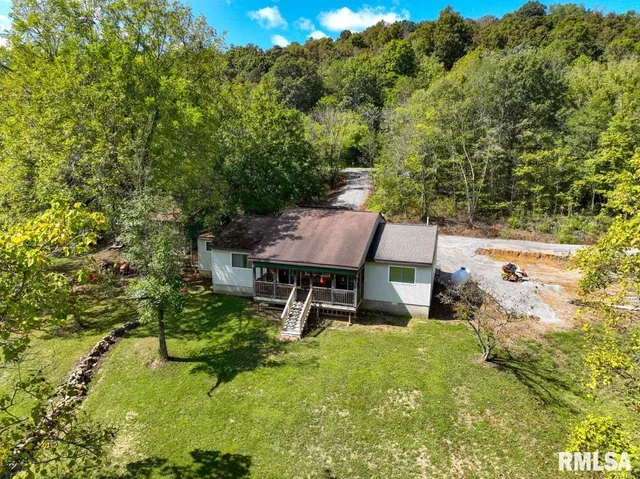 $275,000 | 160S South Iron Furnace Road, Elizabethtown, IL 62931