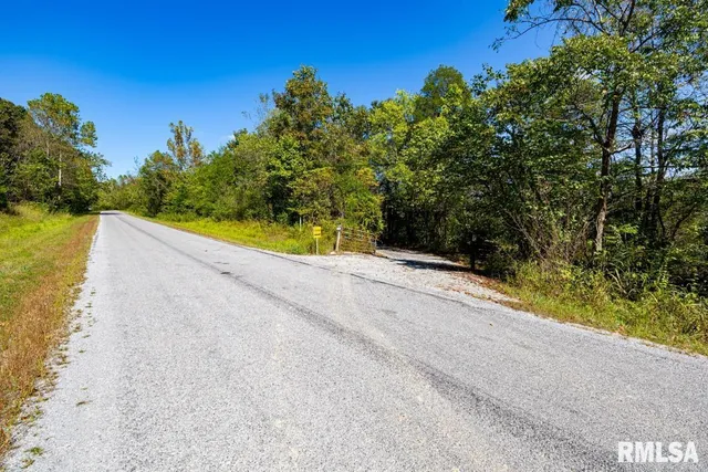 $275,000 | 160S South Iron Furnace Road, Elizabethtown, IL 62931