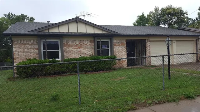$1,750 | 7311 Albert Williams Drive, Dallas, TX 75241