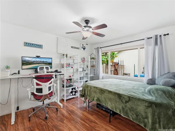 $1,149,000 | 94-1075 Leko Place, Waipahu, HI 96797