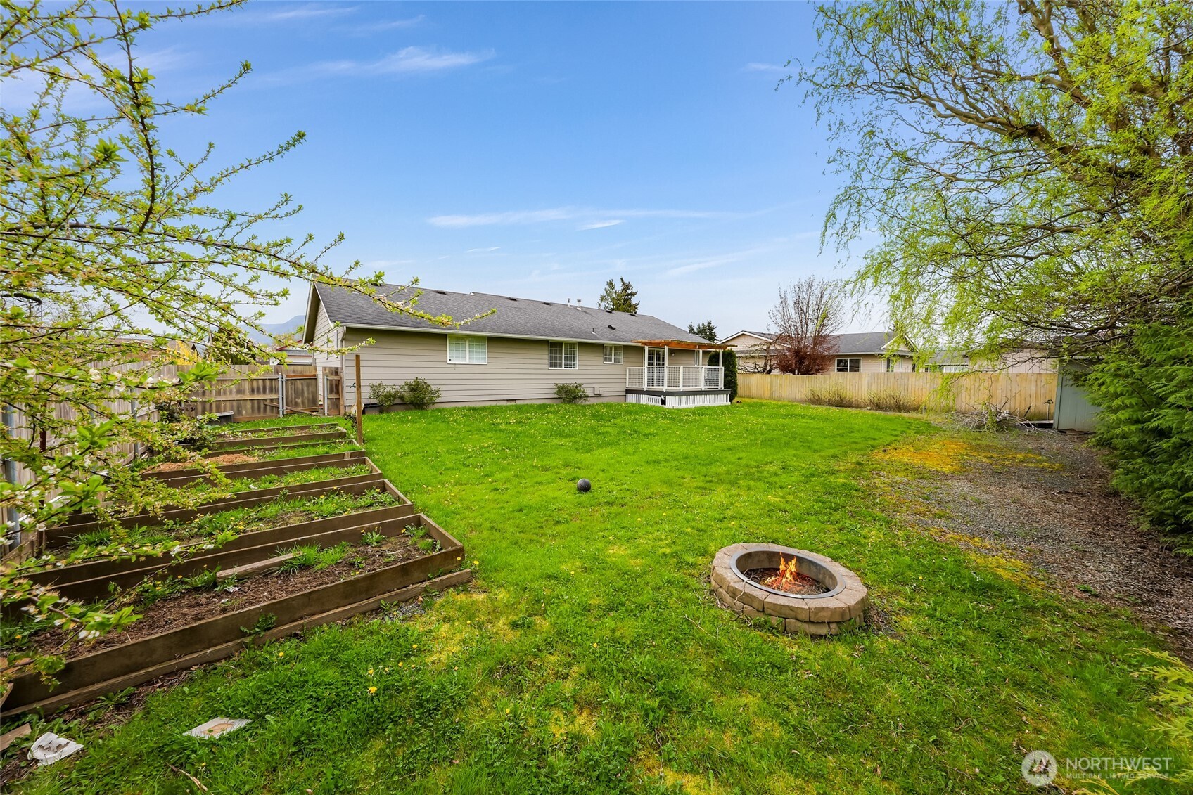 501 Shuksan Way Everson, WA 98247 - Photo 16 of 32