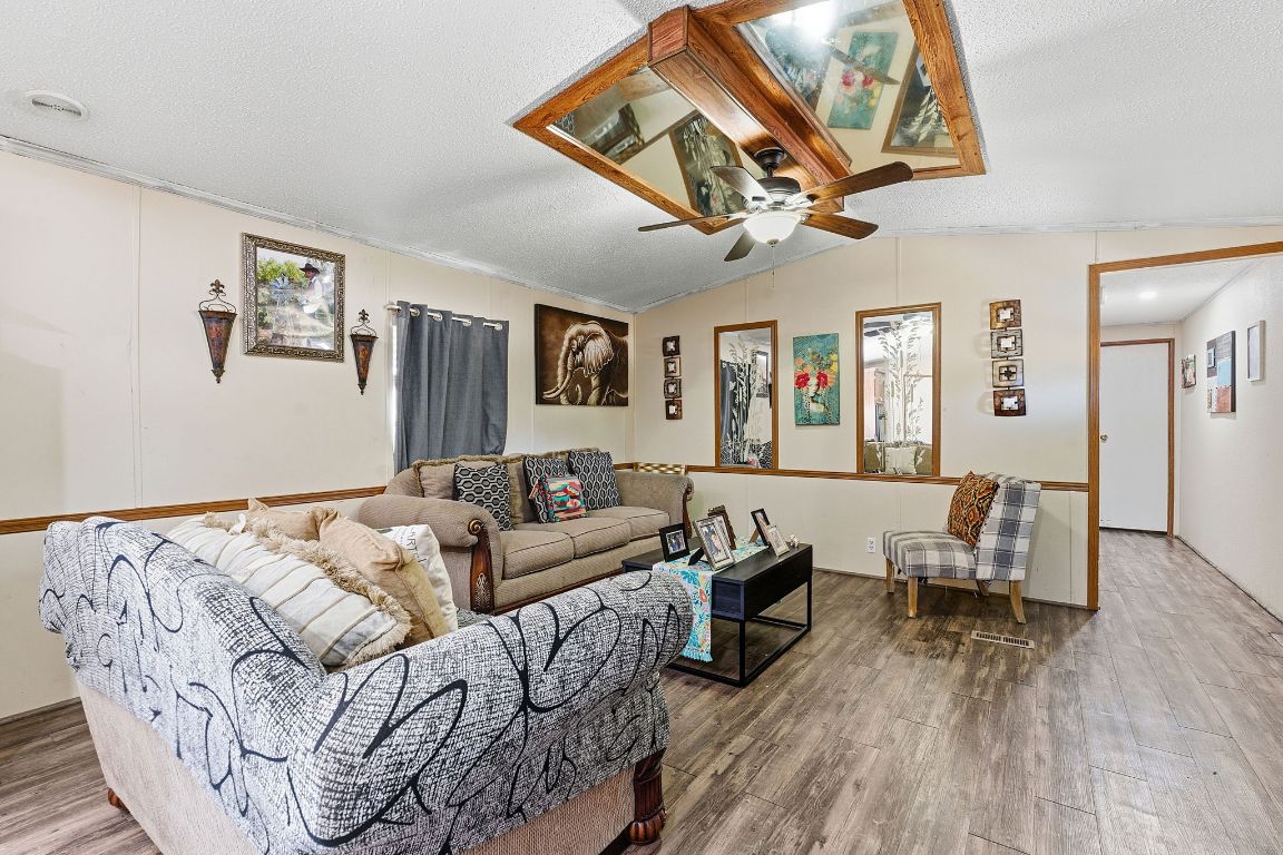 155 Forister Ranch Drive Dale, TX 78616 - Photo 5 of 30 a living room with furniture and wooden floor