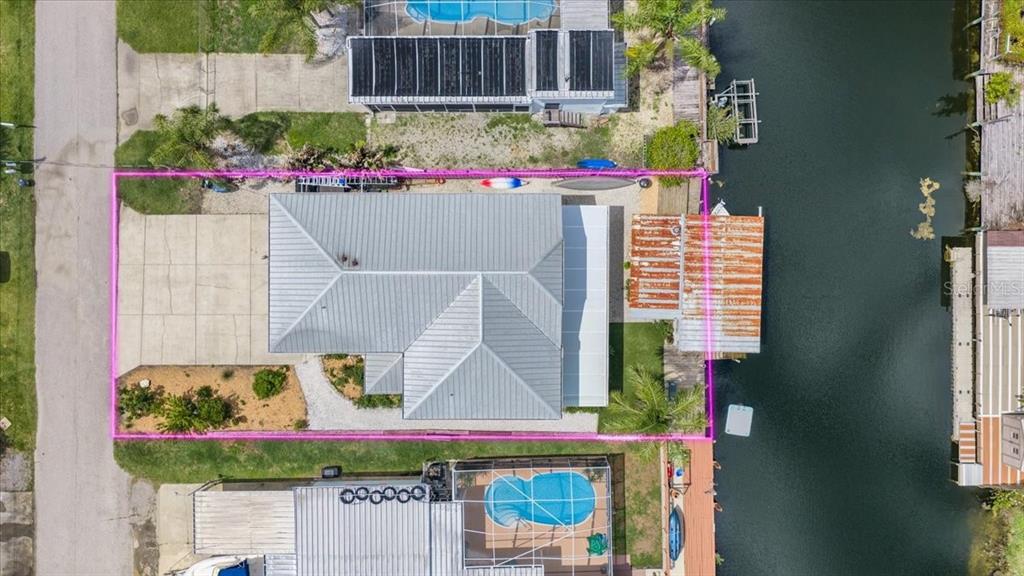7264 Aberdeen Court Weeki Wachee, FL 34607 - Photo 5 of 57