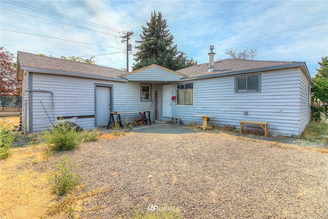 427 Keys Road Yakima, WA 98901 - Photo 11 of 21