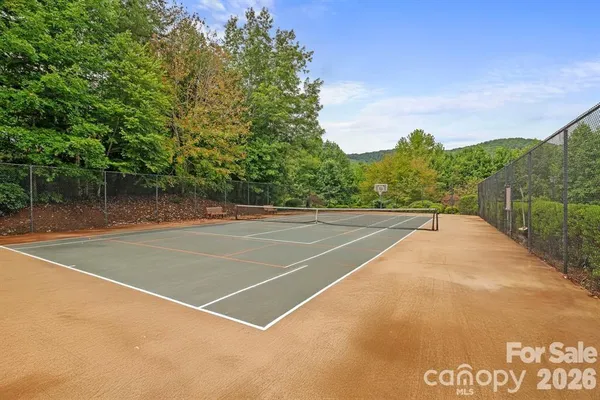 a view of a tennis court