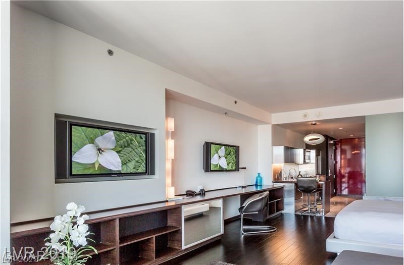 4381 West Flamingo Road, Unit 1619 Las Vegas, NV 89103 - Photo 4 of 28