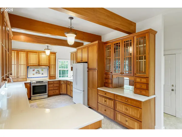 $619,900 | 356 West Water Street, Stayton, OR 97383