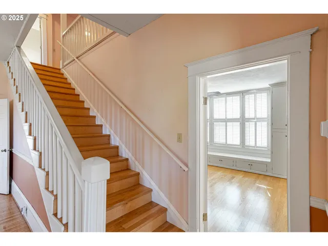 $619,900 | 356 West Water Street, Stayton, OR 97383