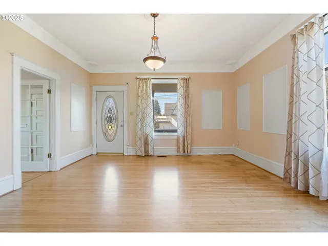 $619,900 | 356 West Water Street, Stayton, OR 97383