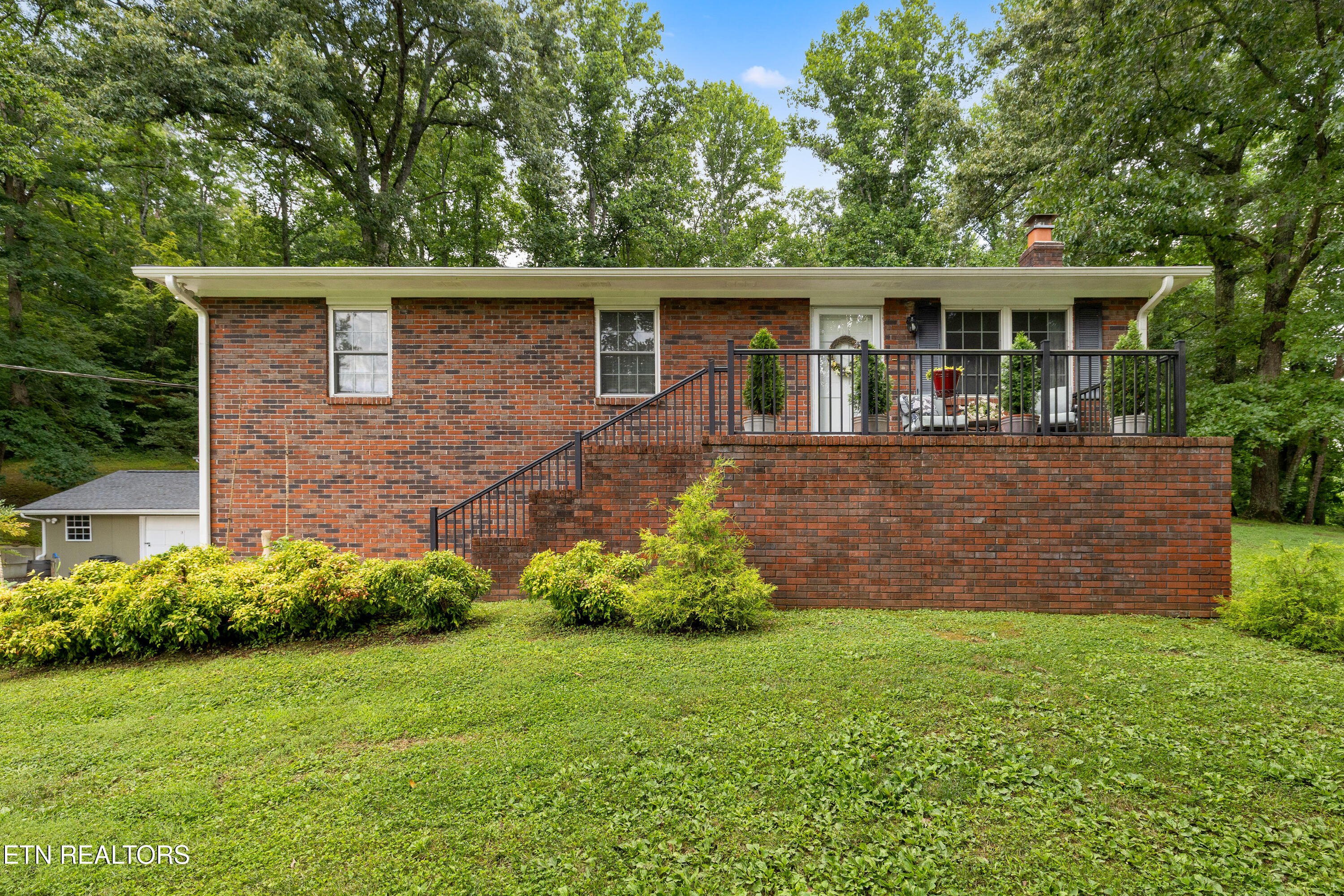 288 Mountain View Road Heiskell, TN 37754 - Photo 1 of 37 Positive Perceptions-3