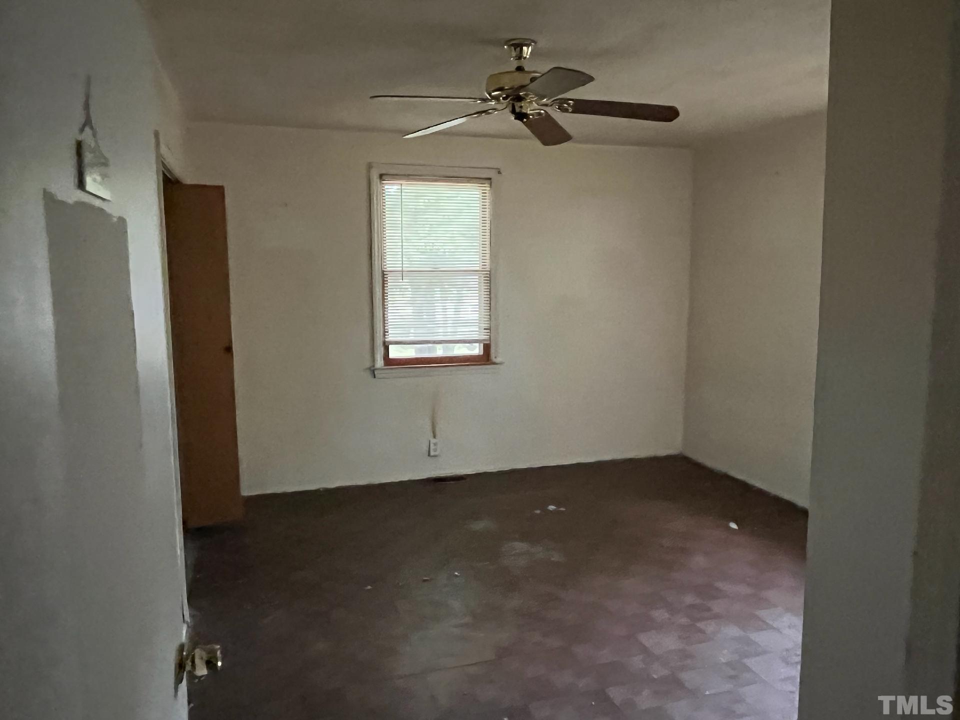 6016 Colonial Drive Raleigh, NC 27603 - Photo 9 of 10