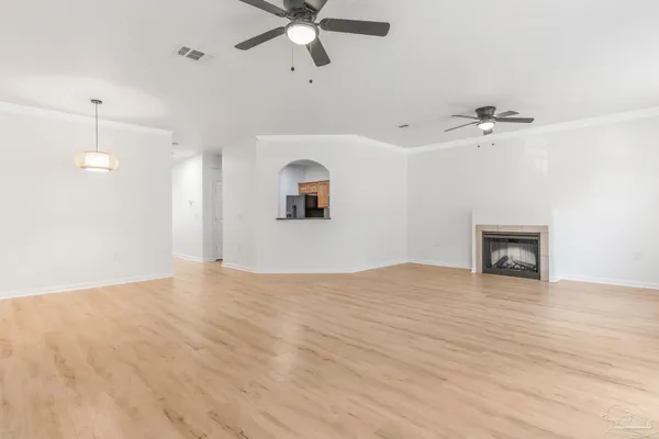 $2,000 | 7095 North Blue Angel Parkway, Unit 102, Pensacola, FL 32526