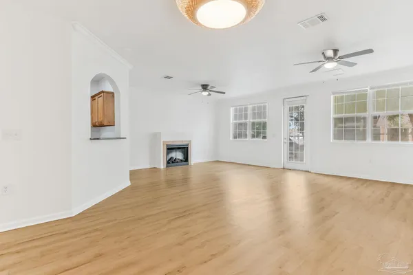 $2,000 | 7095 North Blue Angel Parkway, Unit 102, Pensacola, FL 32526