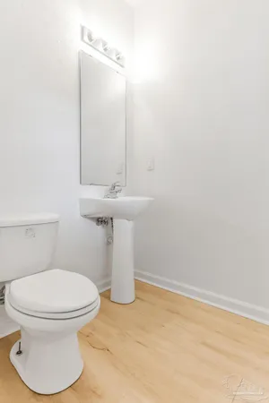 $2,000 | 7095 North Blue Angel Parkway, Unit 102, Pensacola, FL 32526