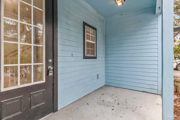 $2,000 | 7095 North Blue Angel Parkway, Unit 102, Pensacola, FL 32526