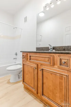 $2,000 | 7095 North Blue Angel Parkway, Unit 102, Pensacola, FL 32526