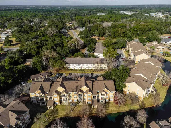 $2,000 | 7095 North Blue Angel Parkway, Unit 102, Pensacola, FL 32526