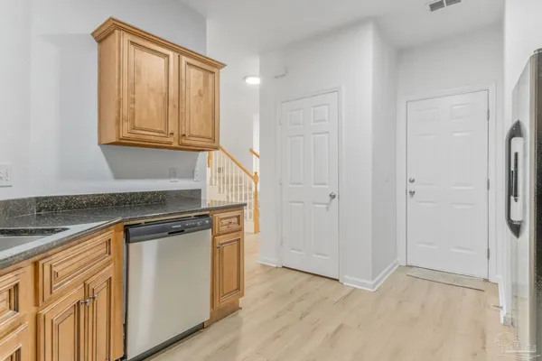 $2,000 | 7095 North Blue Angel Parkway, Unit 102, Pensacola, FL 32526