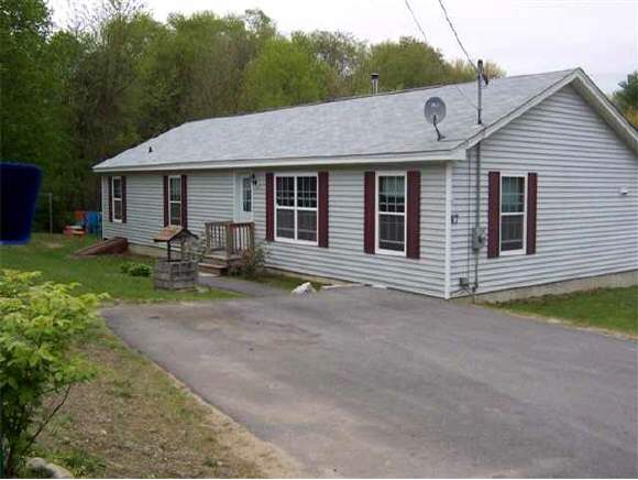 17 Loop Road Merrimack, NH 03054 - Photo 1 of 3 Gallery Image 1