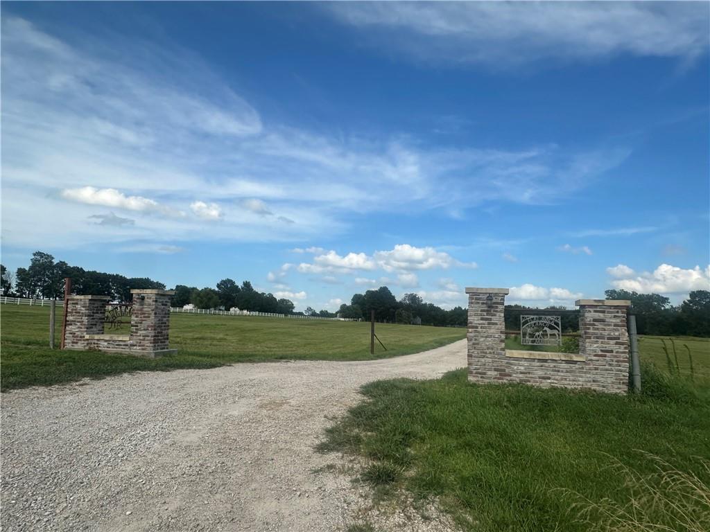 24355 Jingo Road Bucyrus, KS 66013 - Photo 2 of 8