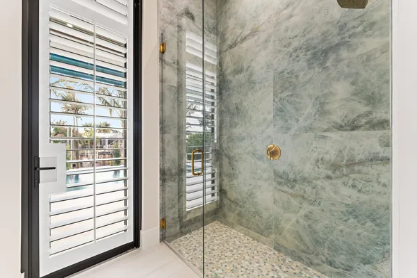 $8,950,000 | 24 Leeward Circle, Tequesta, FL 33469