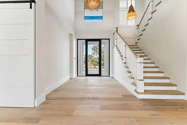 $8,950,000 | 24 Leeward Circle, Tequesta, FL 33469
